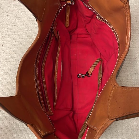 Dooney and Bourke Purse - Picture 4 of 5